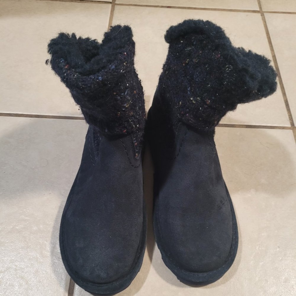 Bearpaw womens Virginia water resistant bootie